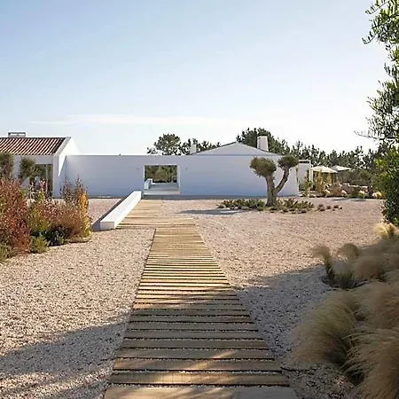 Amaria Hotel